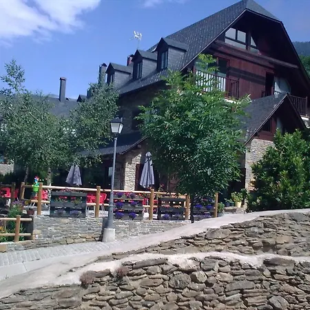 Hotelet De Hotel 2*